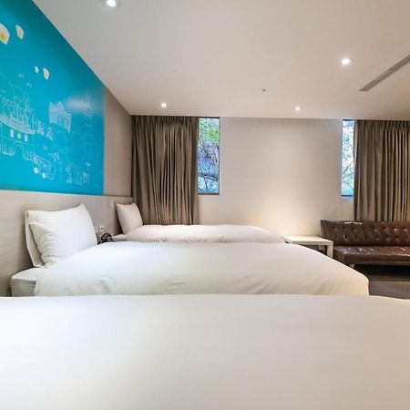 Wholesome Hotel Taipei Esterno foto