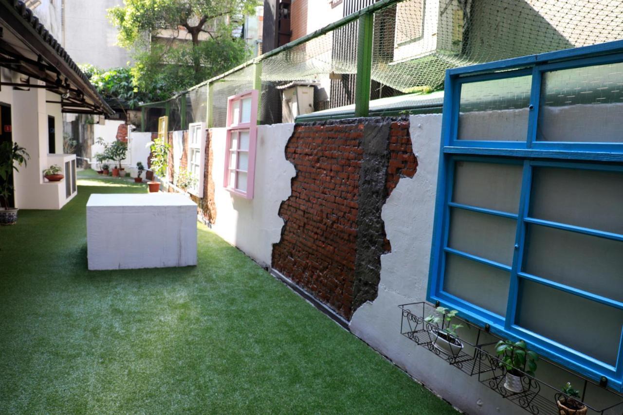 Wholesome Hotel Taipei Esterno foto