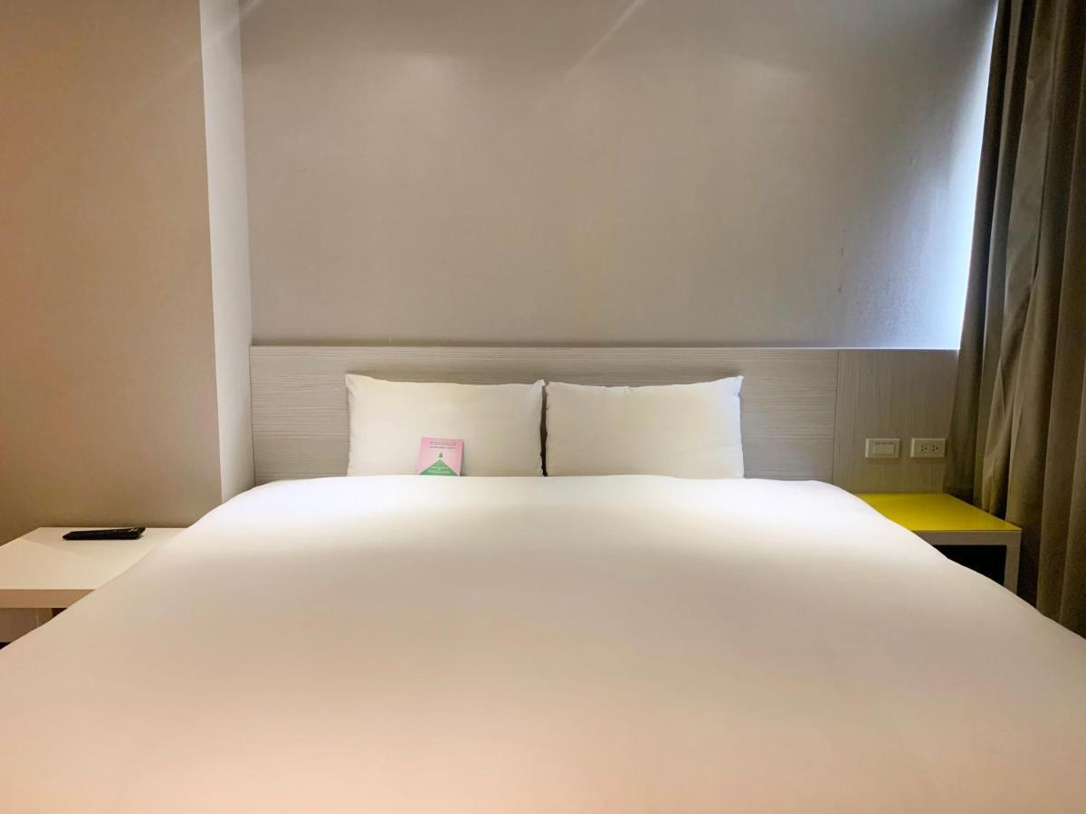 Wholesome Hotel Taipei Esterno foto